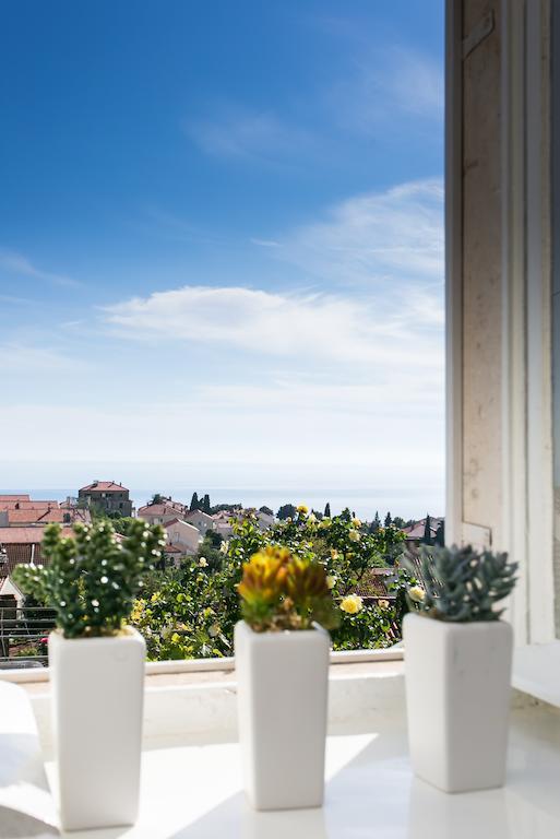 House - Private House With Seaview Appartamento