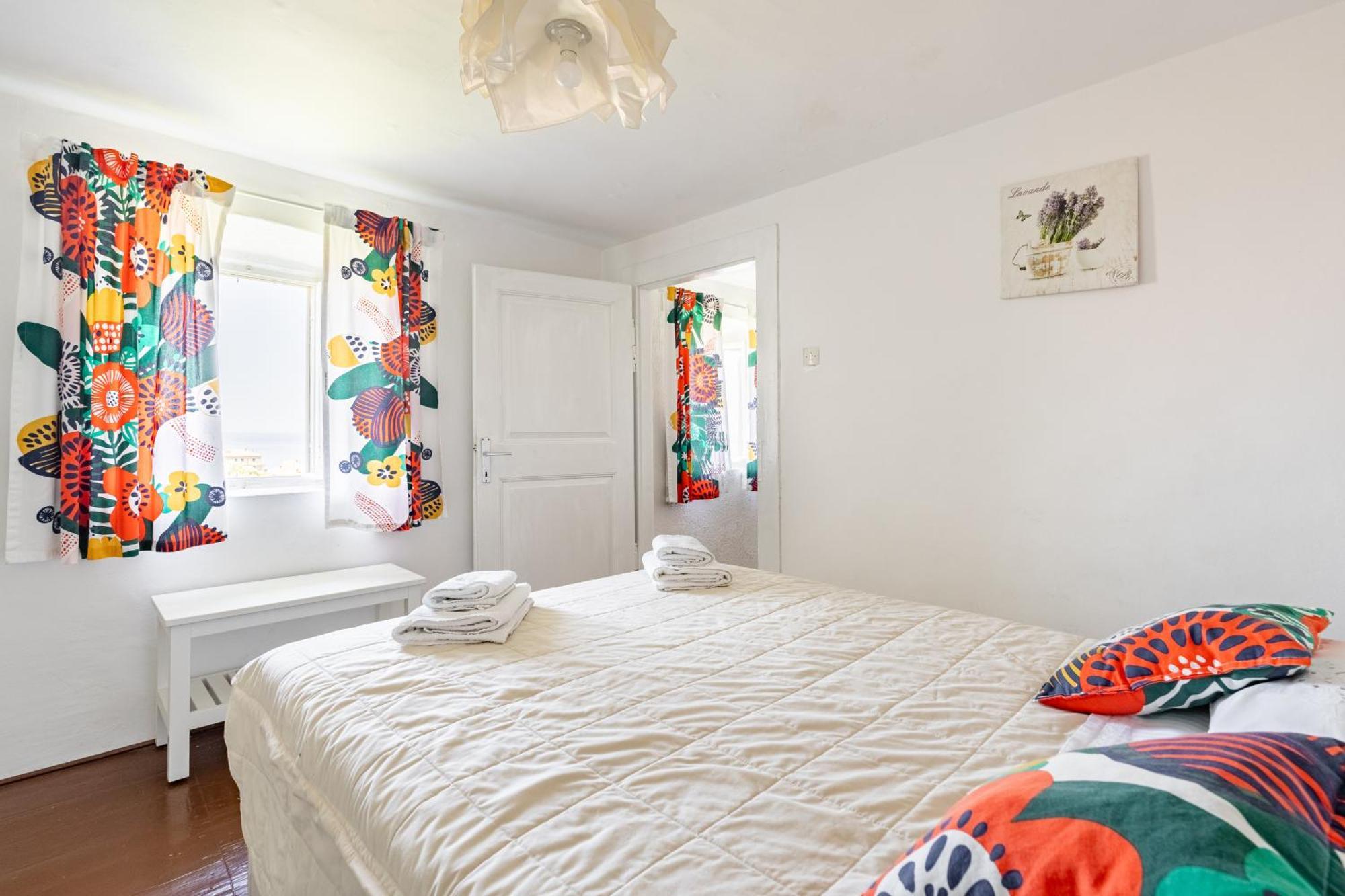 House - Private House With Seaview Apartment *